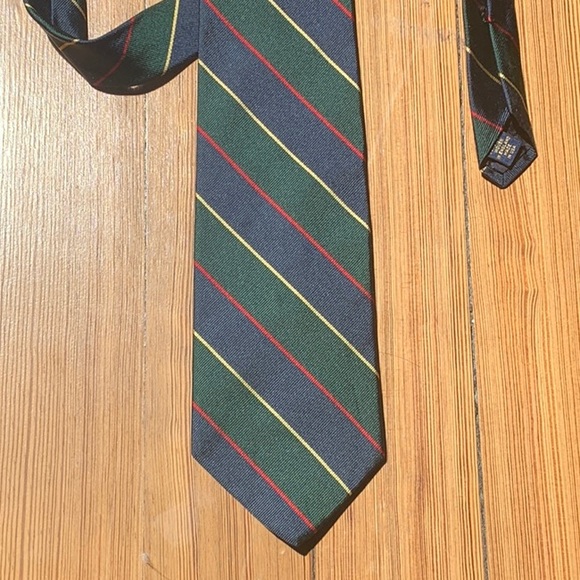 Brooks Brothers Striped Tie in Navy and Green - Picture 6 of 6